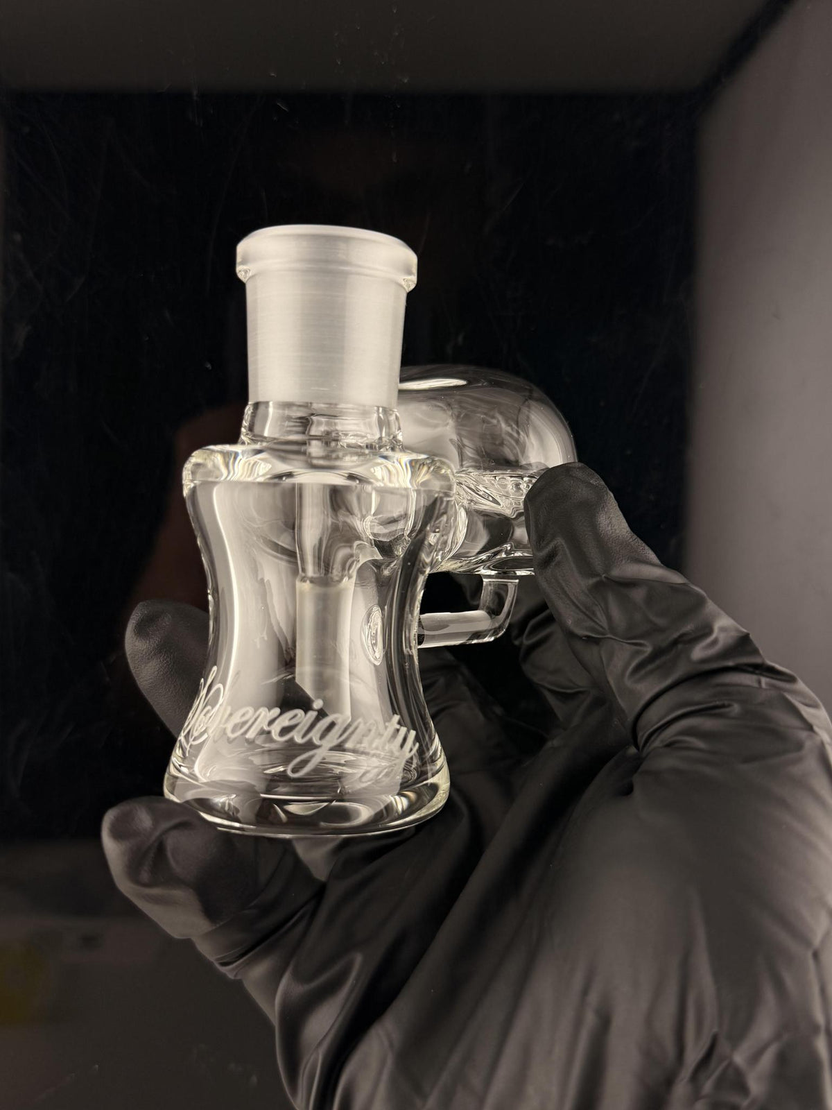 Sovereignty Glass Dry Cleaner Clear