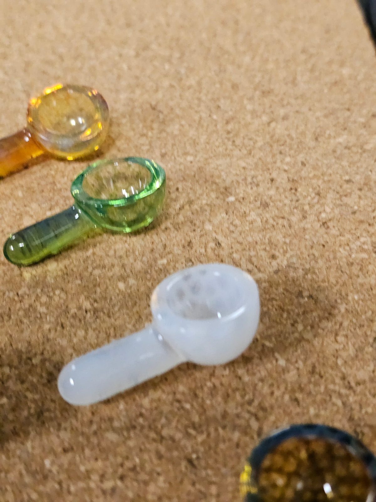 DRM GLASS SCOOP