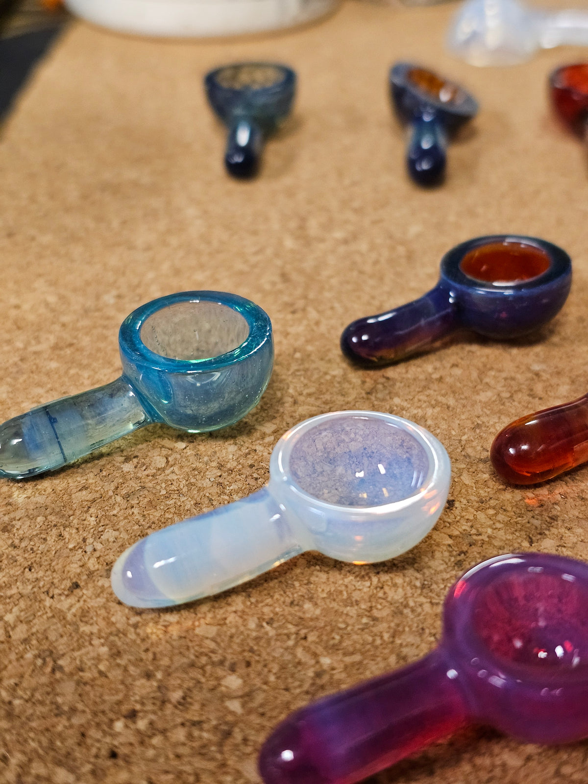 DRM GLASS SCOOP