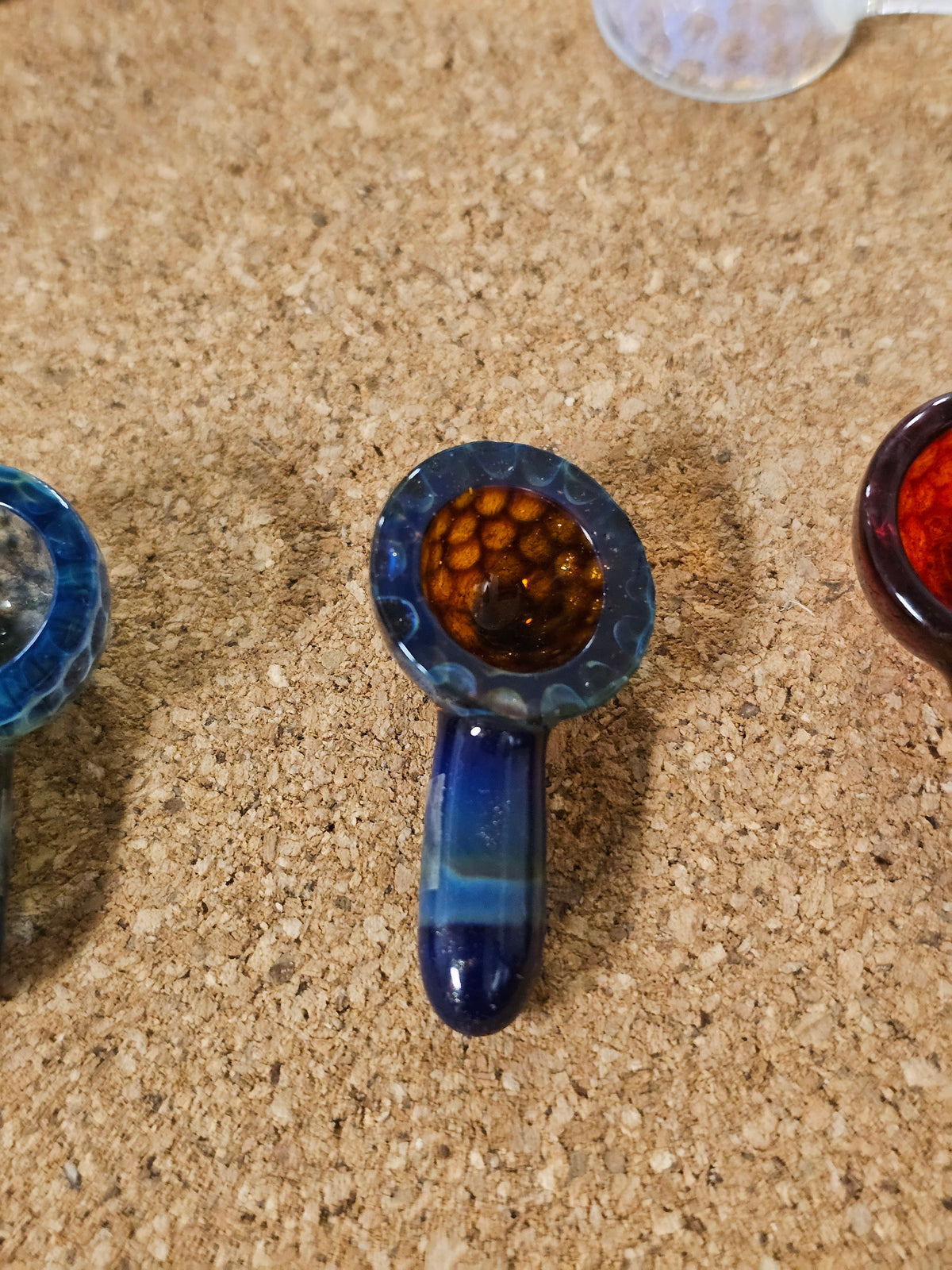 DRM GLASS SCOOP