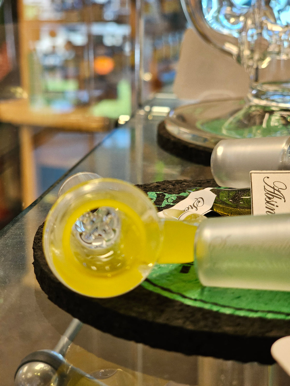 Sovereignty Glass FA Slide Mango