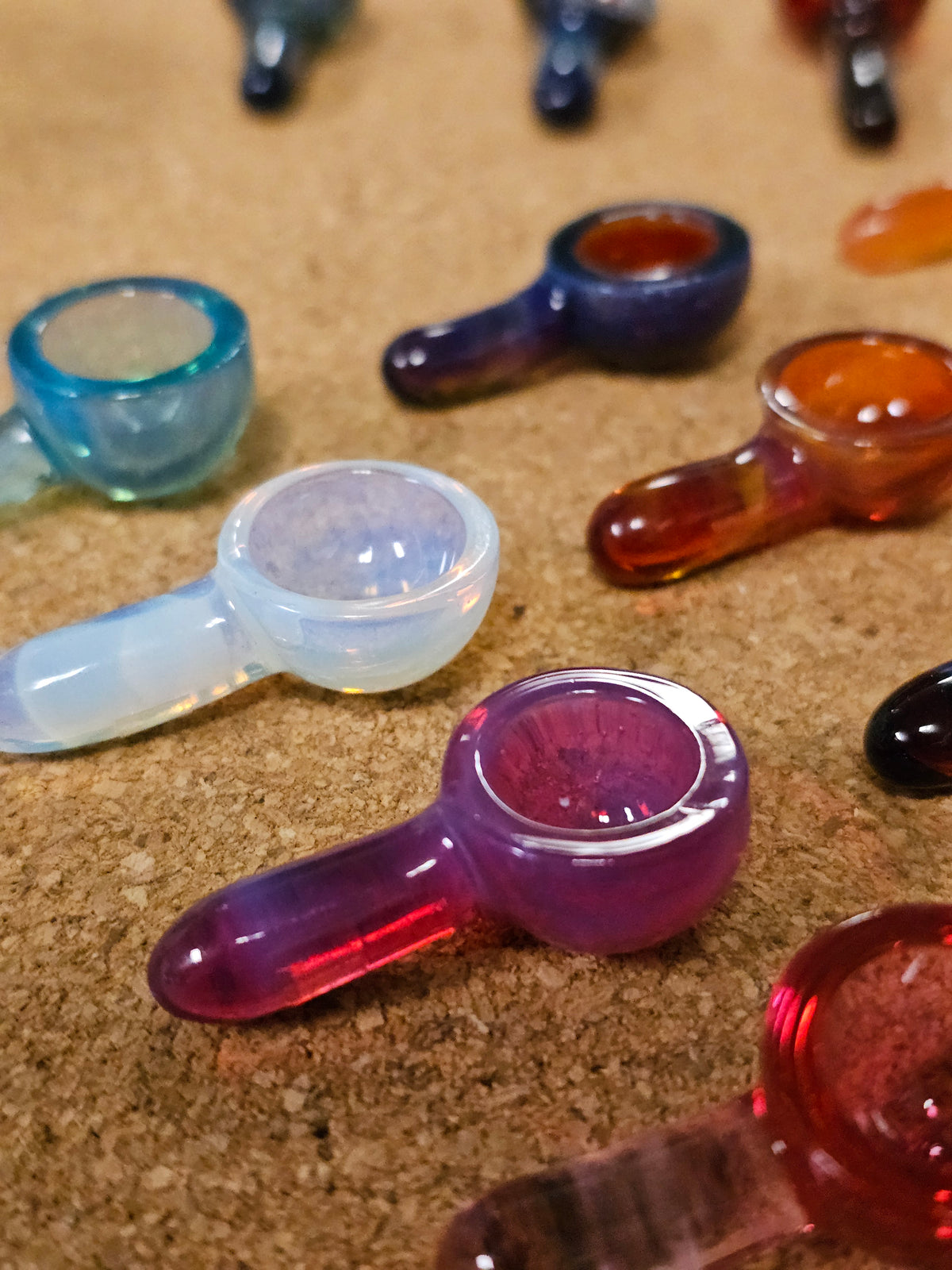 DRM GLASS SCOOP