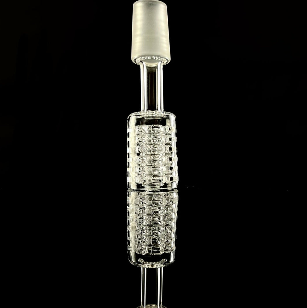 JRED Quartz Diamond Knot